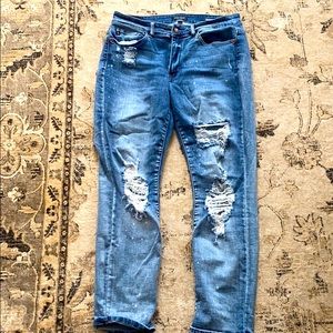 Judy Blue distressed Jeans 14W